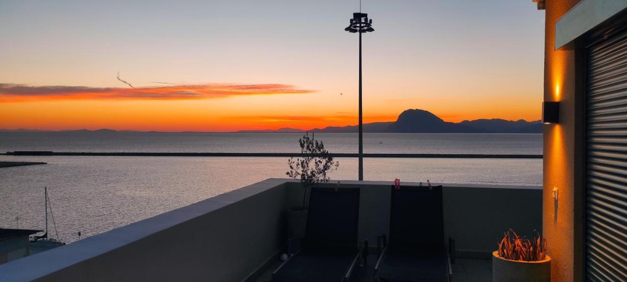 Majestic Penthouse In The Heart Of Patra Apartamento Exterior foto